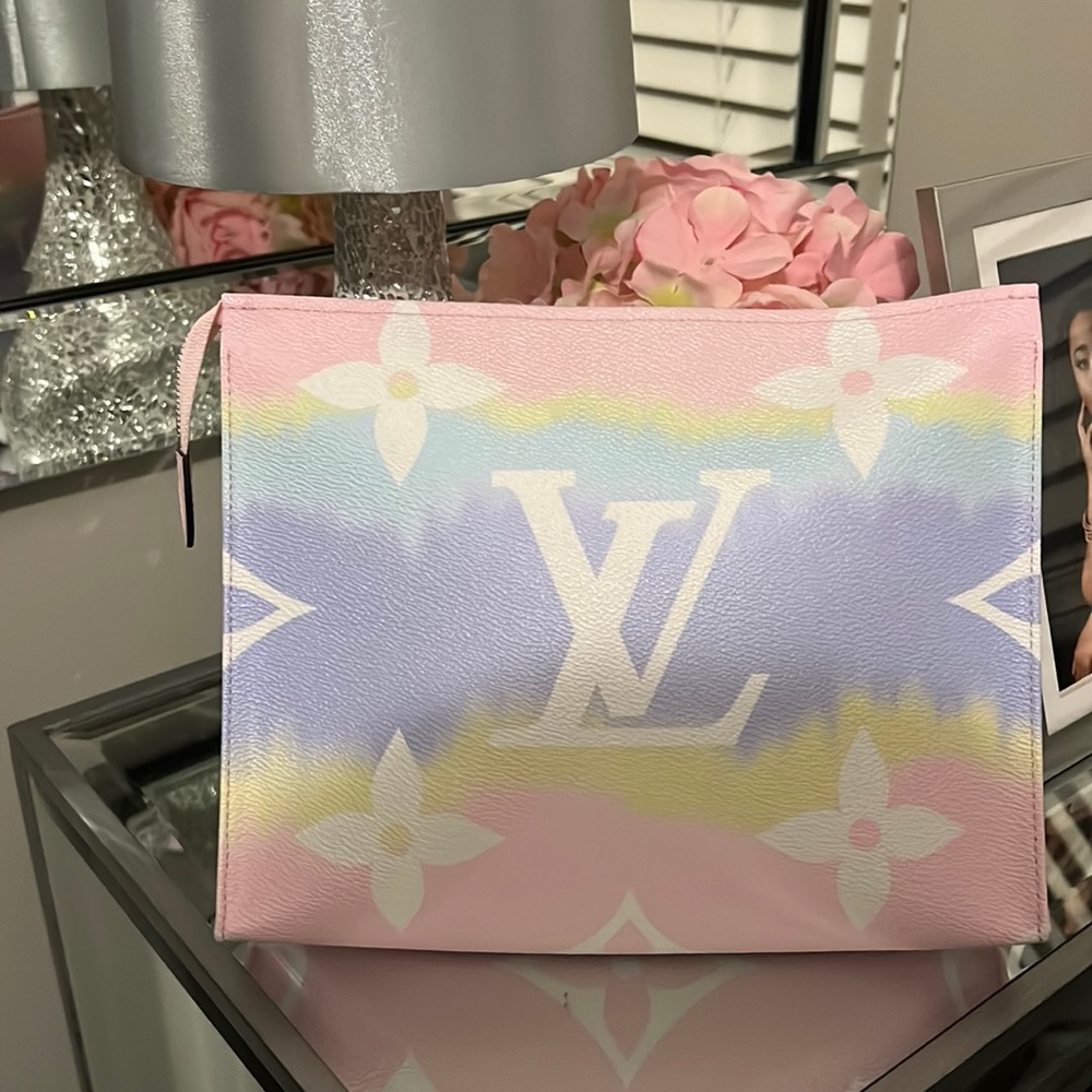 Authentic Louis Vuitton clutch/toiletry bag